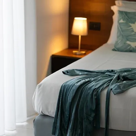Palazzo Sovrana Serviced Luxury Apart-hotel 4*