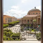 מלון דירות Palazzo Sovrana Serviced Luxury פלרמו