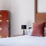 Palazzo Sovrana Serviced Luxury 4* פלרמו