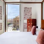 Palazzo Sovrana Serviced Luxury מלון דירות