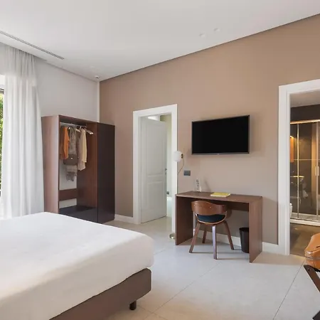 アパートホテル Palazzo Sovrana Serviced Luxury